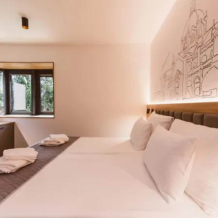 Boutique Anoma 4*