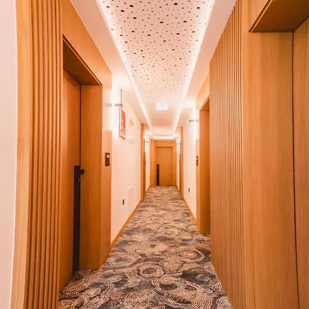 Boutique Anoma Hotel 4*